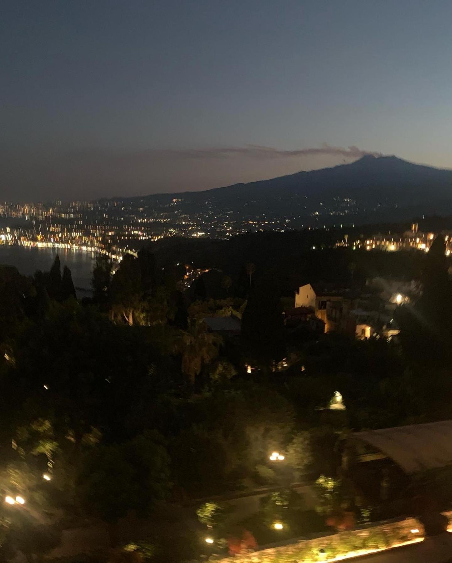 Porta Messina Rooms Taormina Esterno foto
