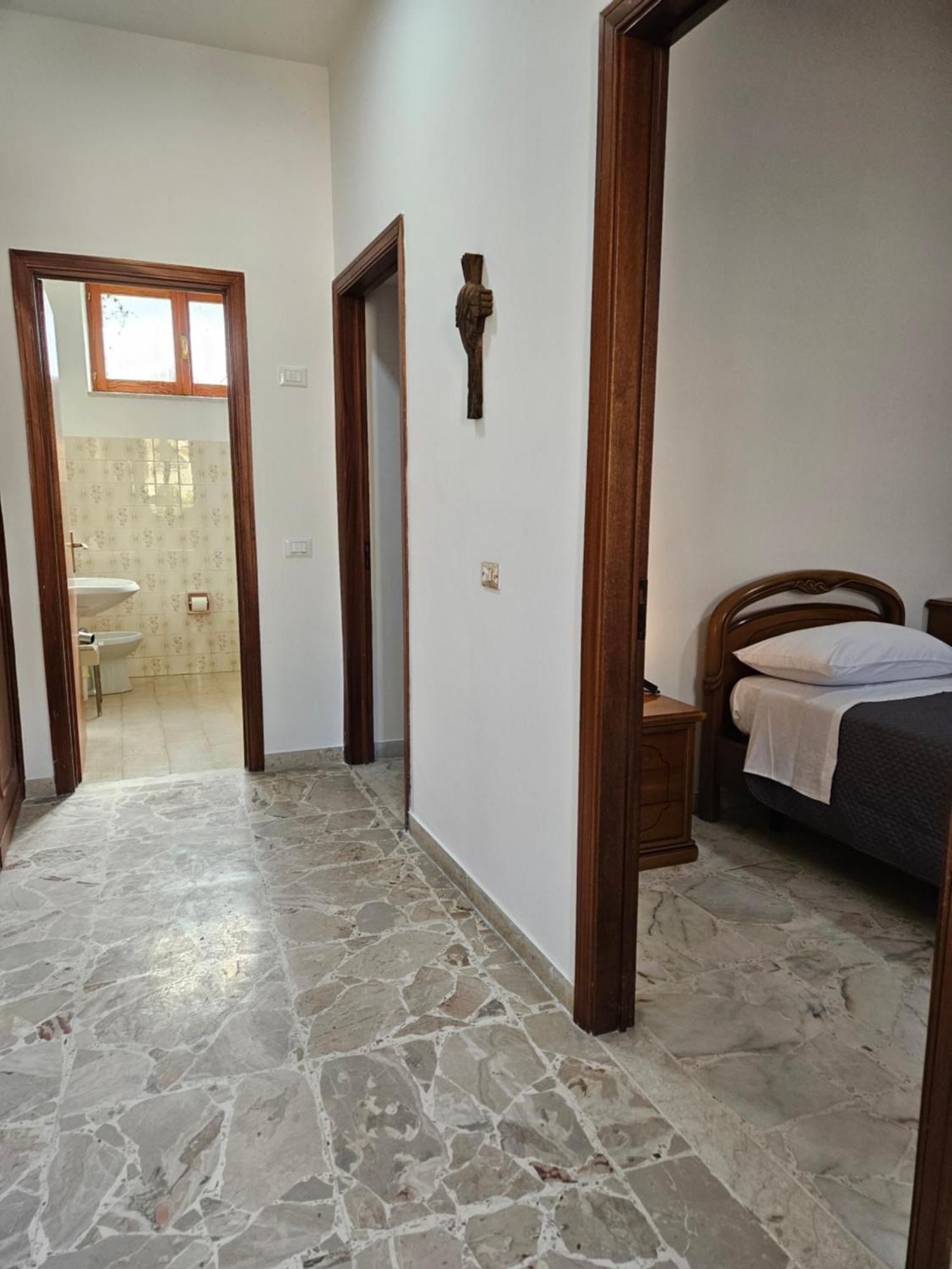 Porta Messina Rooms Taormina Esterno foto