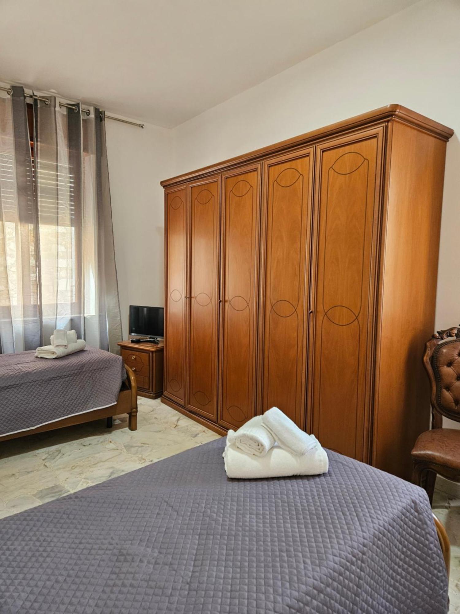 Porta Messina Rooms Taormina Esterno foto