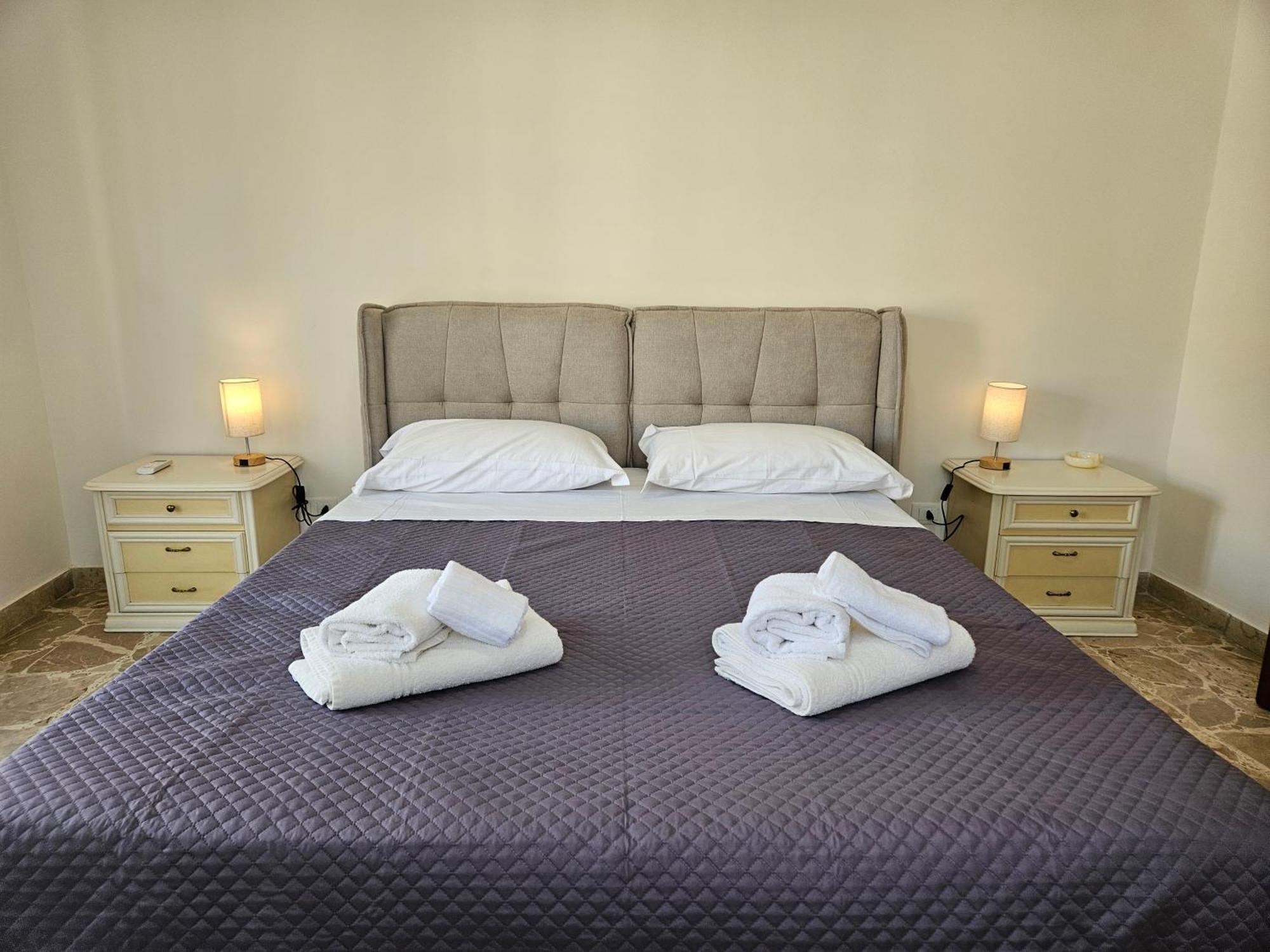 Porta Messina Rooms Taormina Esterno foto