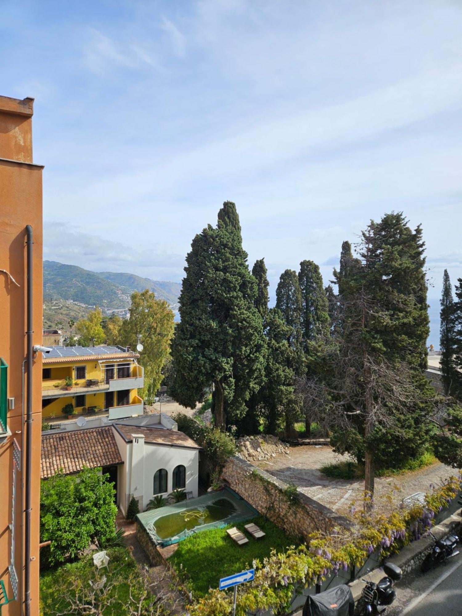 Porta Messina Rooms Taormina Esterno foto