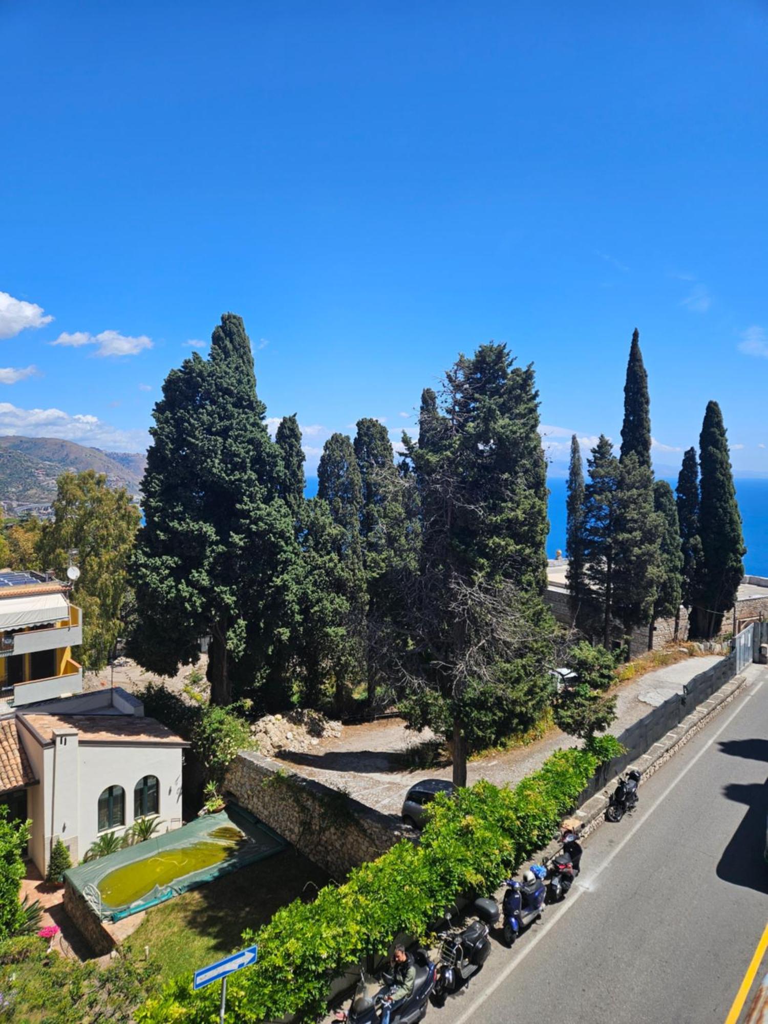 Porta Messina Rooms Taormina Esterno foto