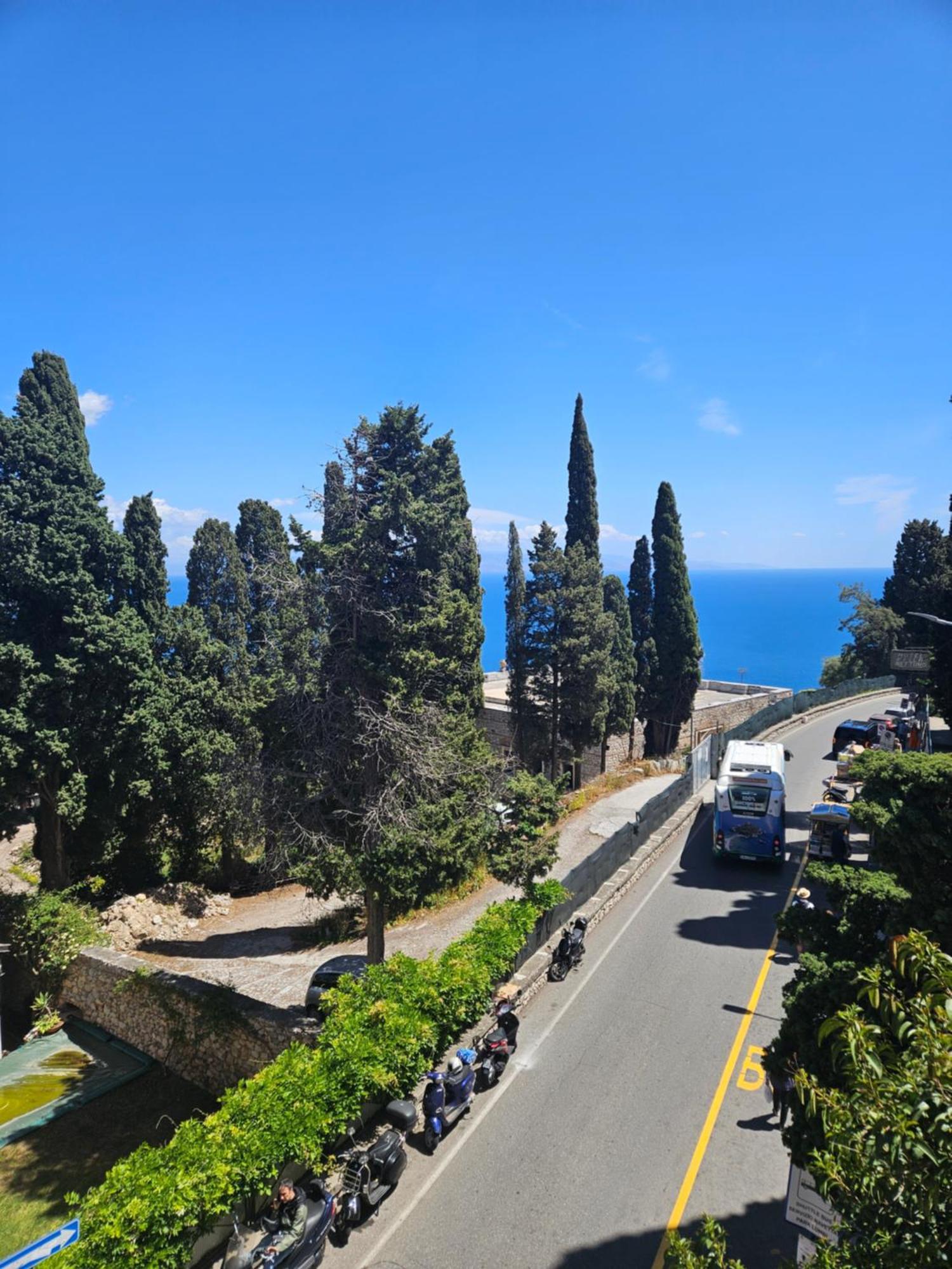 Porta Messina Rooms Taormina Esterno foto