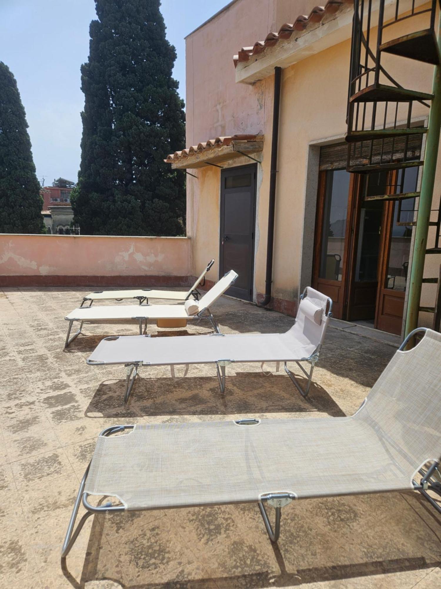 Porta Messina Rooms Taormina Esterno foto